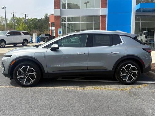 Sterling Gray Metallic 2026 Chevrolet Equinox EV LT