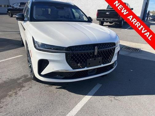 2024 Lincoln Nautilus Black Label