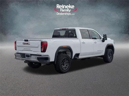 2024 GMC Sierra 2500 SLE