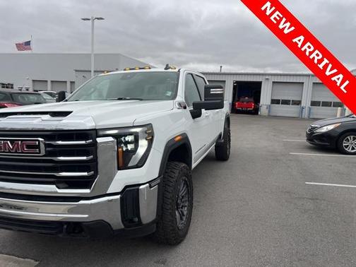 2024 GMC Sierra 2500 SLE