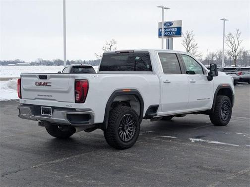 2024 GMC Sierra 2500 SLE