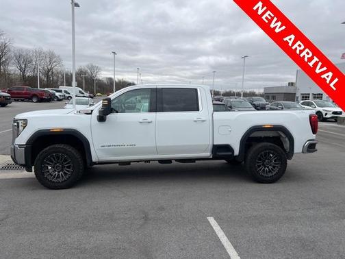 2024 GMC Sierra 2500 SLE