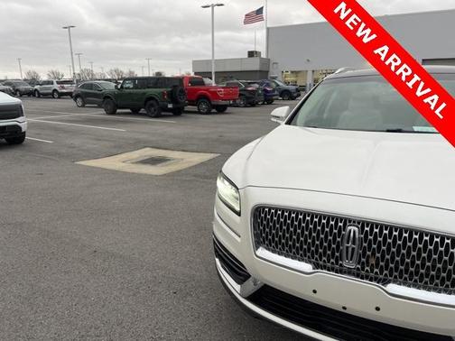 2019 Lincoln Nautilus Reserve