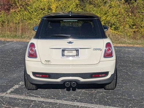 2011 MINI Cooper S Base