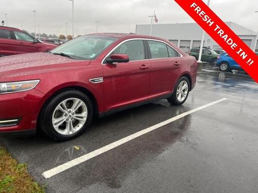 2016 Ford Taurus SEL