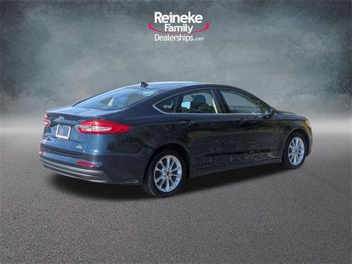 2020 Ford Fusion Hybrid SE