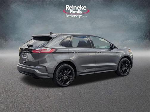 2022 Ford Edge ST Line
