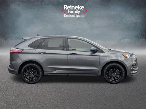 2022 Ford Edge ST Line