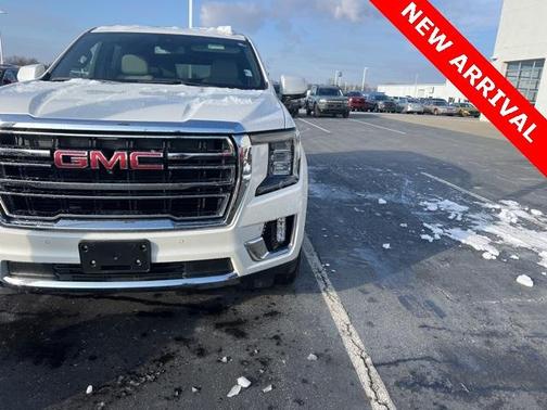 2022 GMC Yukon SLT