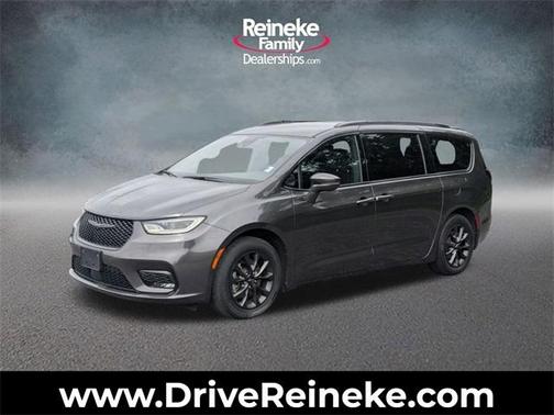 2021 Chrysler Pacifica Touring