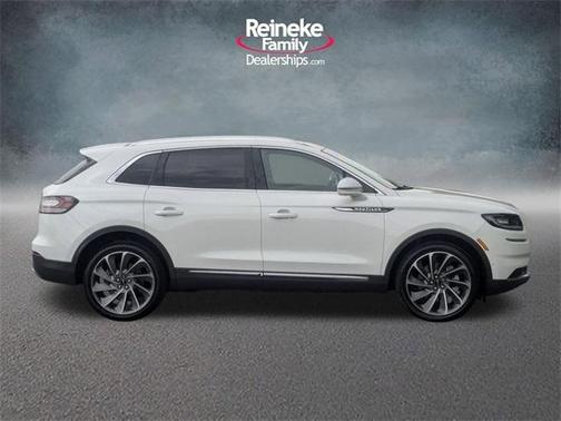 2021 Lincoln Nautilus Reserve
