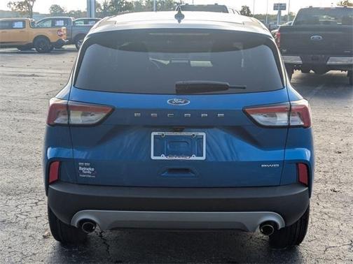 2021 Ford Escape SE