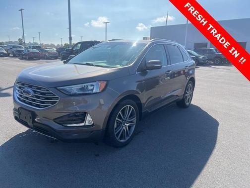 2019 Ford Edge Titanium