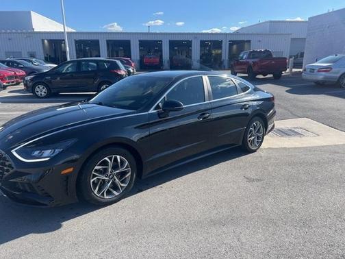 2021 Hyundai SONATA SEL