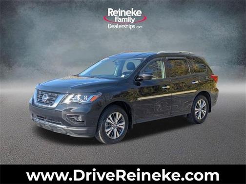 2019 Nissan Pathfinder S