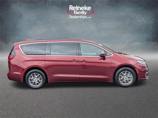 2021 Chrysler Pacifica Touring
