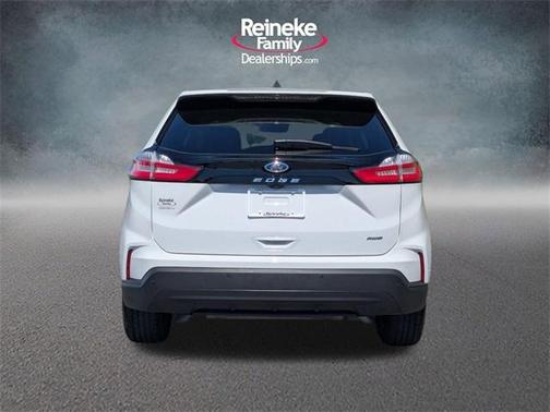 2021 Ford Edge SE