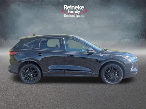 2023 Ford Escape ST-Line Elite