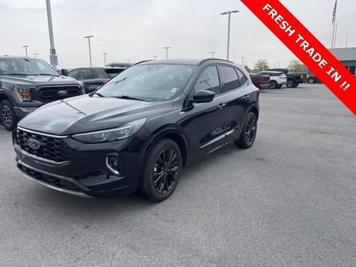 2023 Ford Escape ST-Line Elite