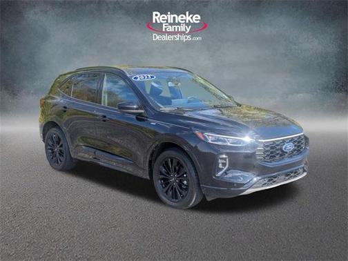 2023 Ford Escape ST-Line Elite