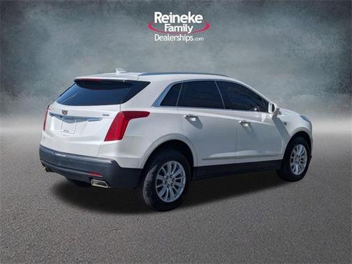2017 Cadillac XT5 Base