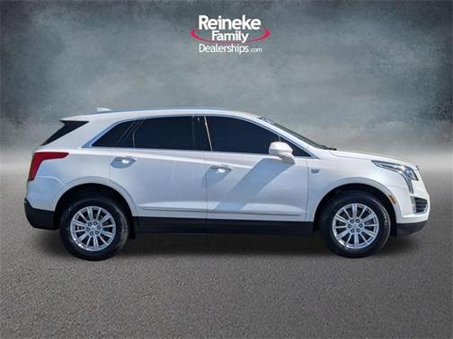 2017 Cadillac XT5 Base