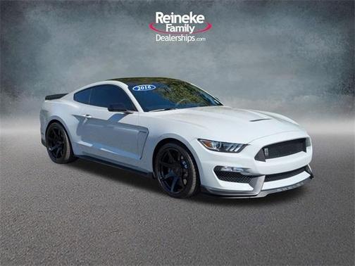 2016 Ford Shelby GT350 Base