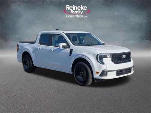 2025 Ford Maverick Lobo Standard