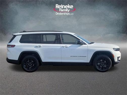 2024 Jeep Grand Cherokee L Laredo