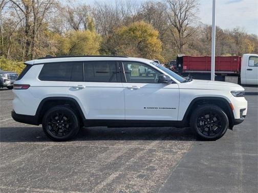 2024 Jeep Grand Cherokee L Laredo