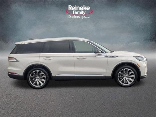 2025 Lincoln Aviator Premiere