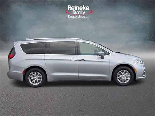 2021 Chrysler Pacifica Touring-L