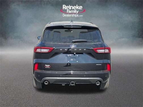 2025 Ford Escape ST-Line Elite