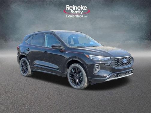 2025 Ford Escape ST-Line Elite