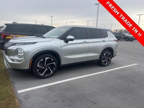 2022 Mitsubishi Outlander SE
