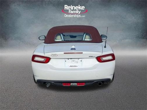 2019 FIAT 124 Spider Lusso