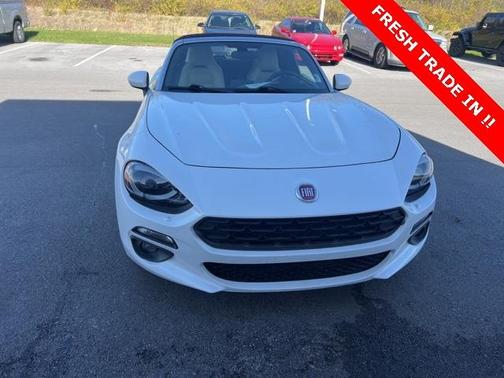 2019 FIAT 124 Spider Lusso