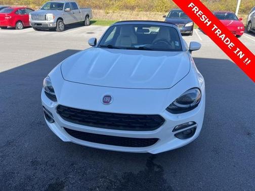 2019 FIAT 124 Spider Lusso