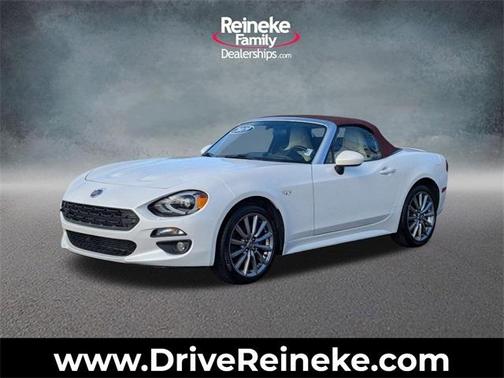 2019 FIAT 124 Spider Lusso