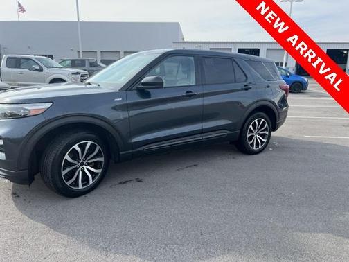 2022 Ford Explorer ST-Line