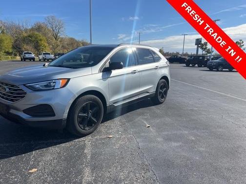 2020 Ford Edge SE