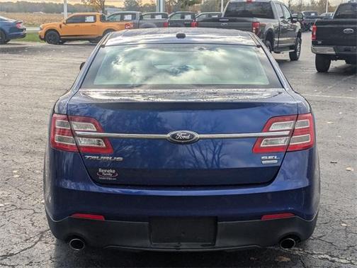 2015 Ford Taurus SEL