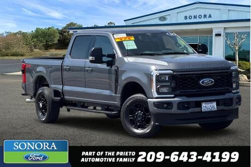 CARBONIZED GRAY 2024 Ford F-250 XLT