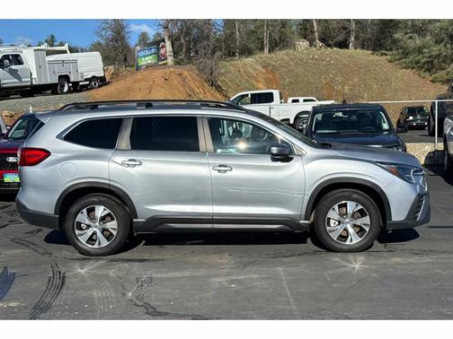 2024 Subaru Ascent Premium