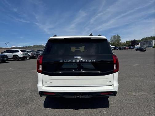 STAR WHITE MET TRI-COAT 2025 Ford Expedition Max ACTIVE