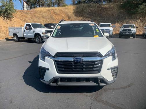 2024 Subaru Ascent Premium