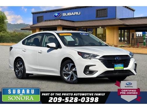 Crystal White Pearl 2025 Subaru Legacy Premium