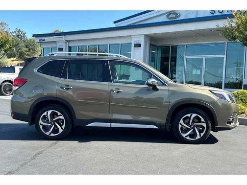 2024 Subaru Forester Touring