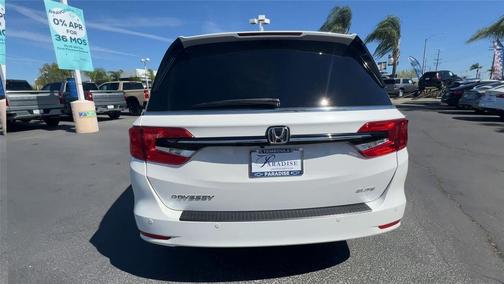 Platinum White Pearl 2024 Honda Odyssey Elite