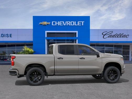 White Sands 2026 Chevrolet Silverado 1500 Custom